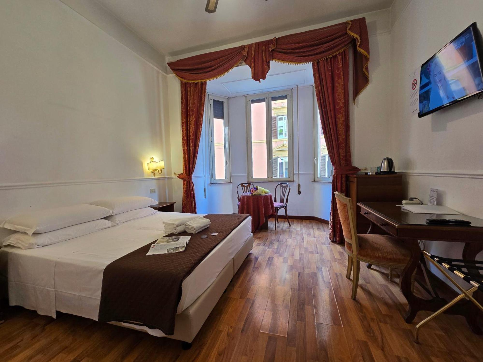 Hotel Porta Pia Roma