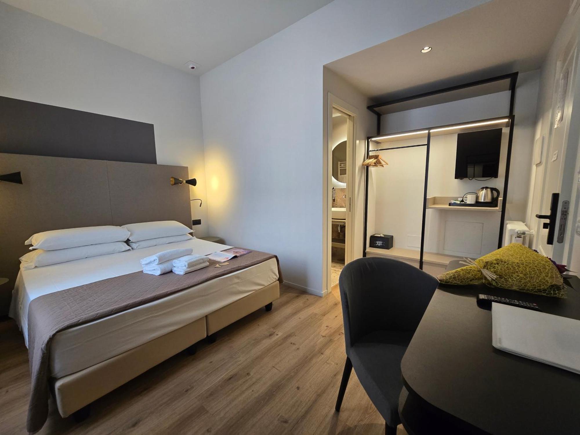 Hotel Porta Pia